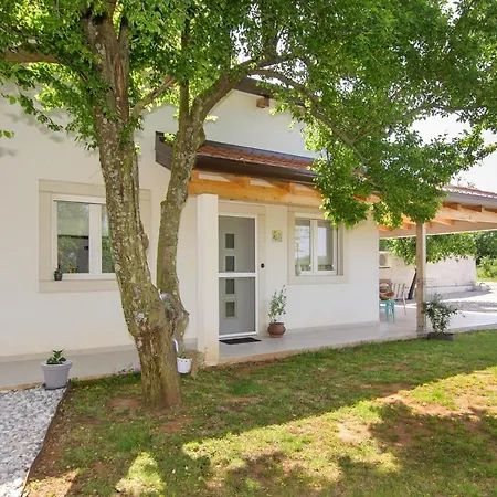 Nyaraló Country Retreat *
